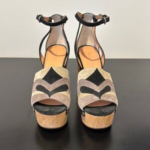 Sigerson Morrison Black and Tan Platform Shoes